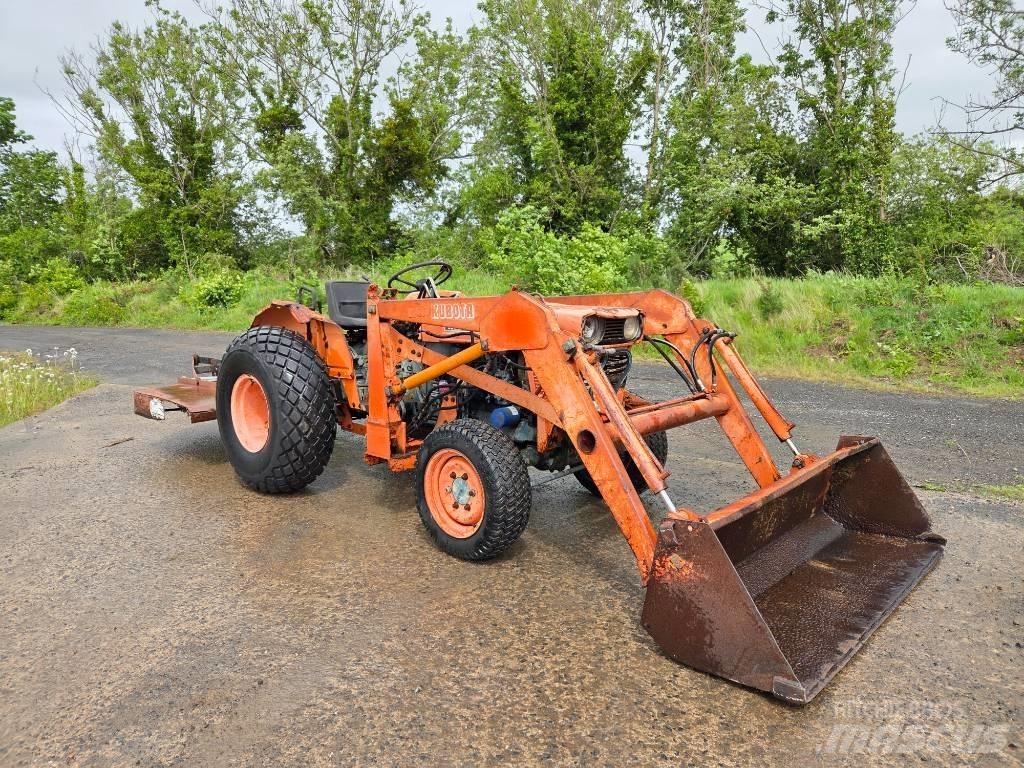 Kubota L 235 Micro tracteur