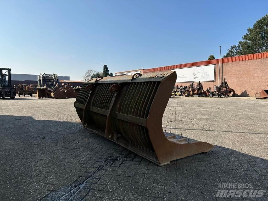  Onbekend UH-2700 Godet