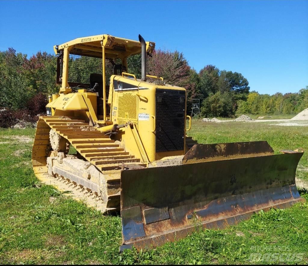 CAT D 6 N Bouteurs sur chenilles