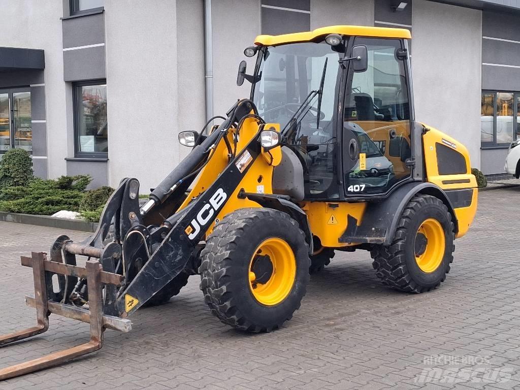 JCB 407 Chargeuse sur pneus