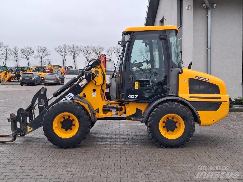 JCB 407 Chargeuse sur pneus