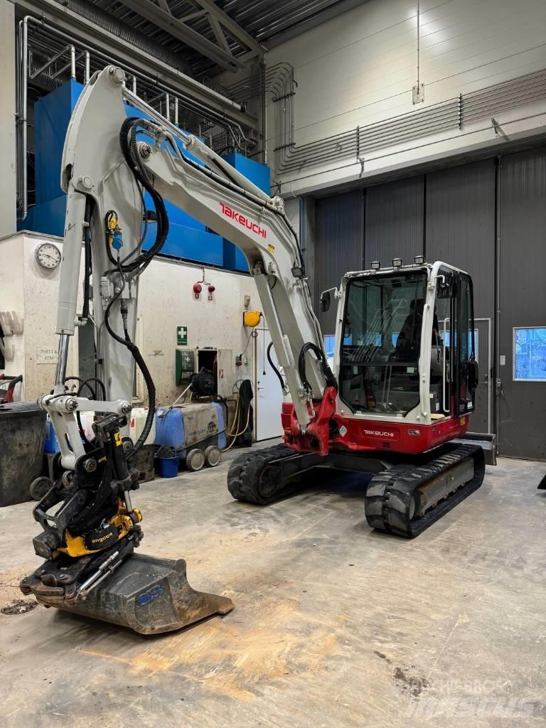 Takeuchi TB 260 Mini pelle < 7t