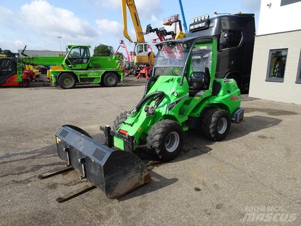 Avant 735 Chargeuse télescopique sur pneus