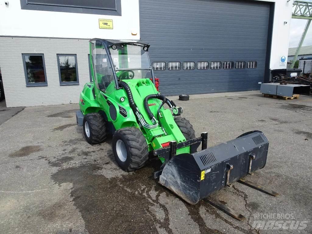 Avant 735 Chargeuse télescopique sur pneus