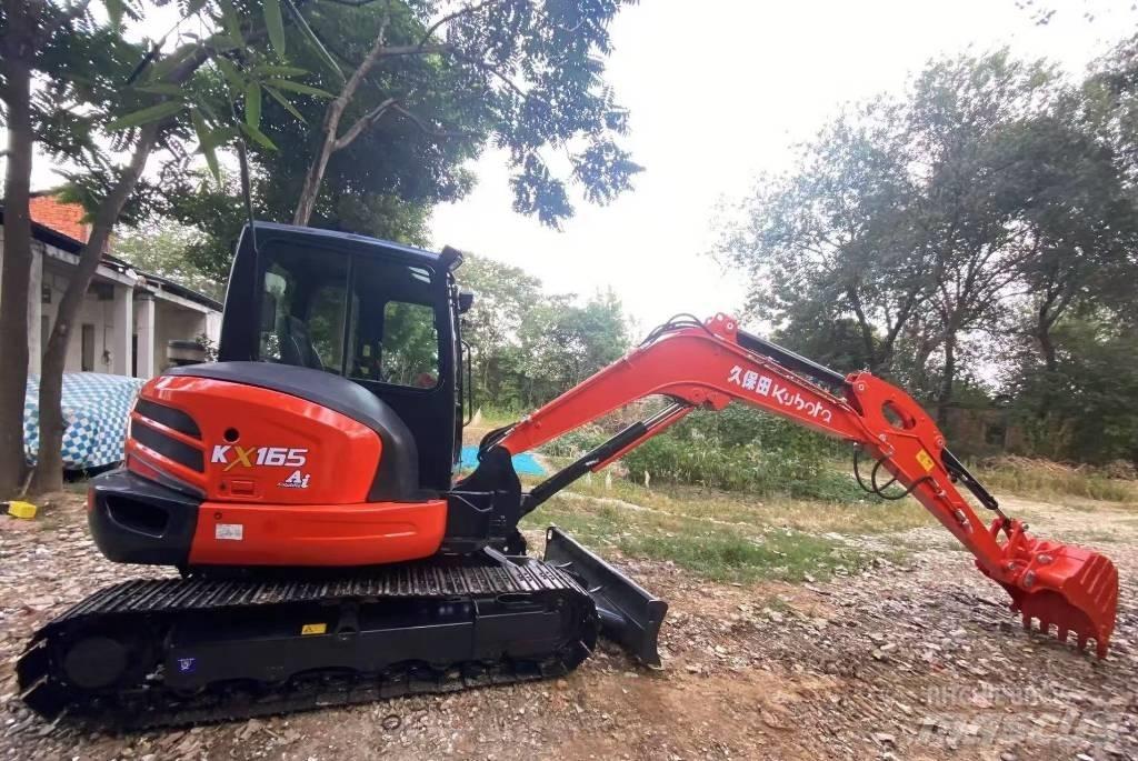 Kubota 165 Pelle sur chenilles