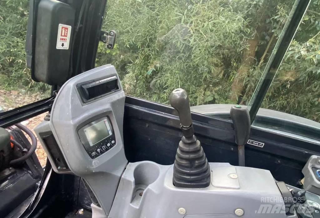Kubota 165 Pelle sur chenilles