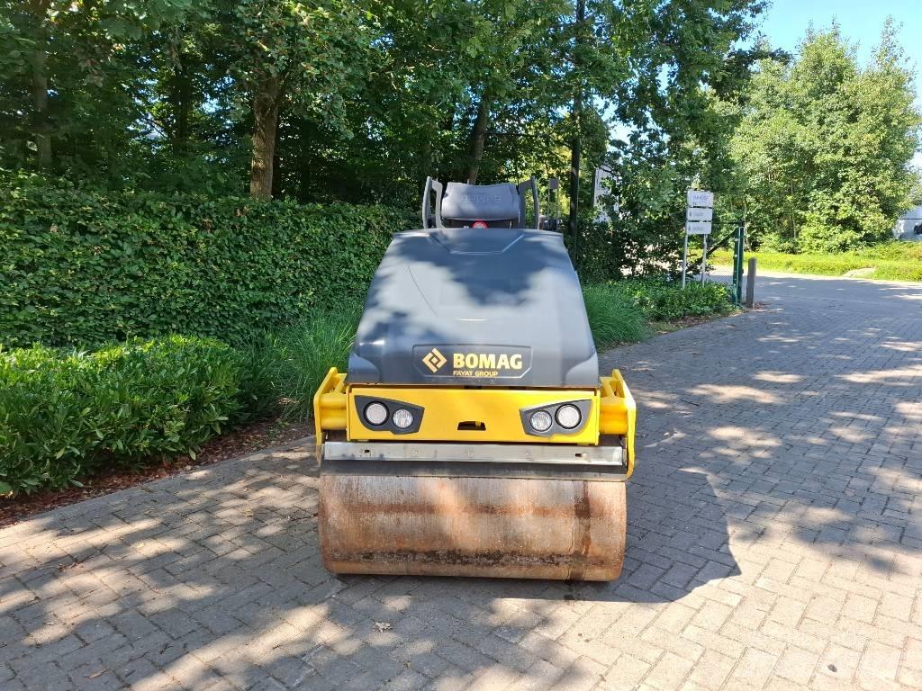 Bomag BW 120 AC-5 Rouleaux monocylindre