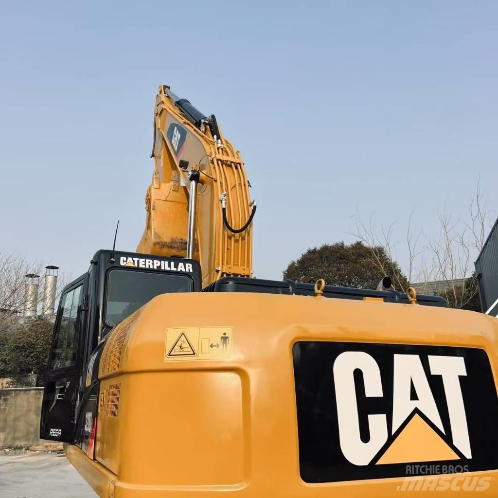 CAT 320 D2 L Pelle sur chenilles