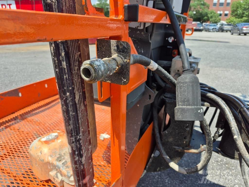 JLG 600 S Nacelles télescopiques