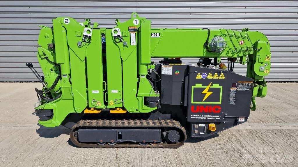 Unic URW-295-CBE Mini grue