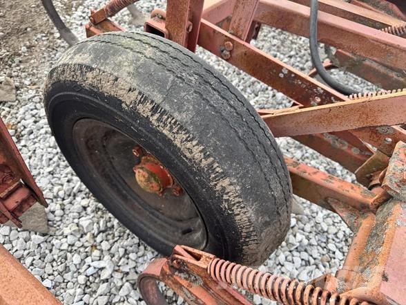 Brady W11 Déchaumeur, cultivateur