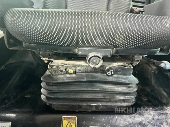 CAT 279D3 Chargeuse compacte
