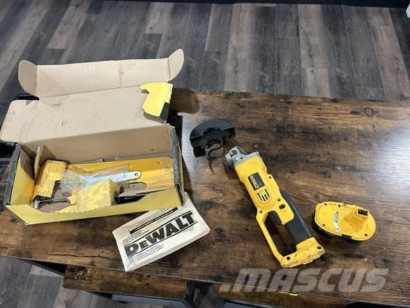 DeWalt DC411 Instruments, équipements de mesure et d'automatisation