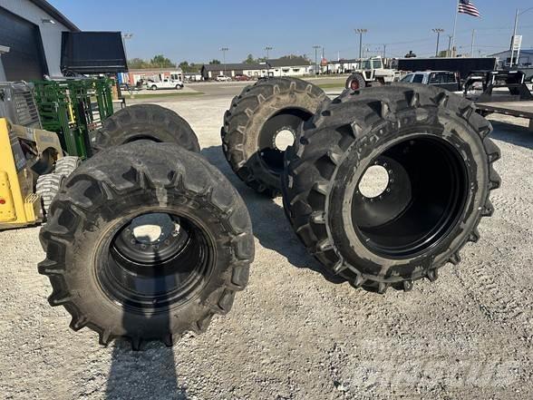 Goodyear DT930 Construction - Autres