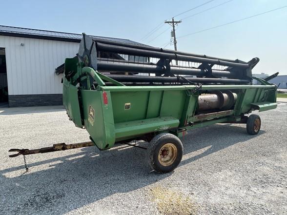 John Deere 220 Barre de coupe pour moissonneuse batteuse