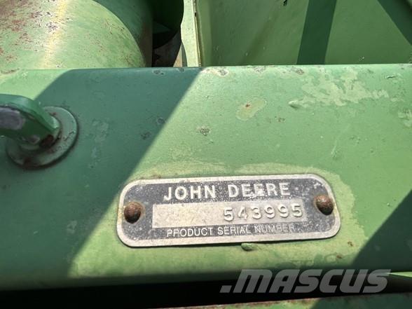 John Deere 220 Barre de coupe pour moissonneuse batteuse