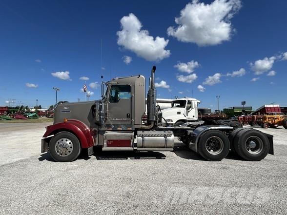 Kenworth W900 Tracteur routier