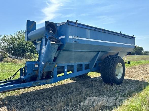 Kinze 840 Transbordeur