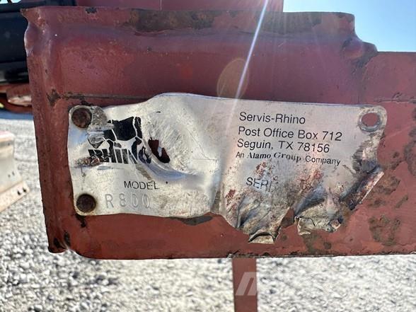 Rhino R800 Autres équipements pour tracteur