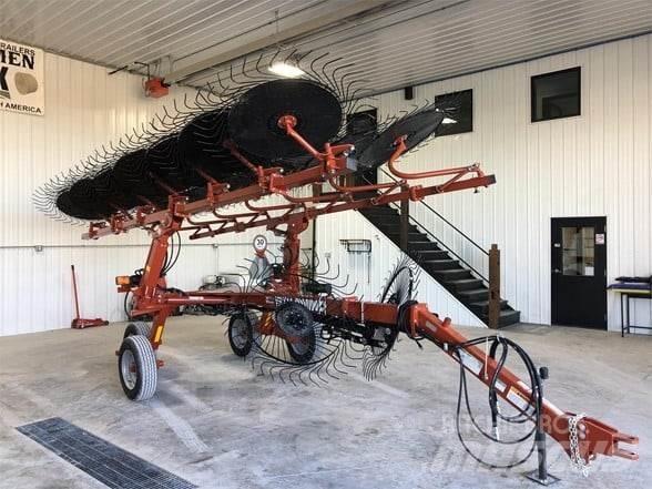 Rhino VRX14 Rateau faneur