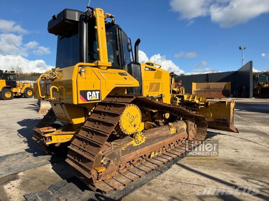 CAT D 6 N LGP Bouteurs sur chenilles
