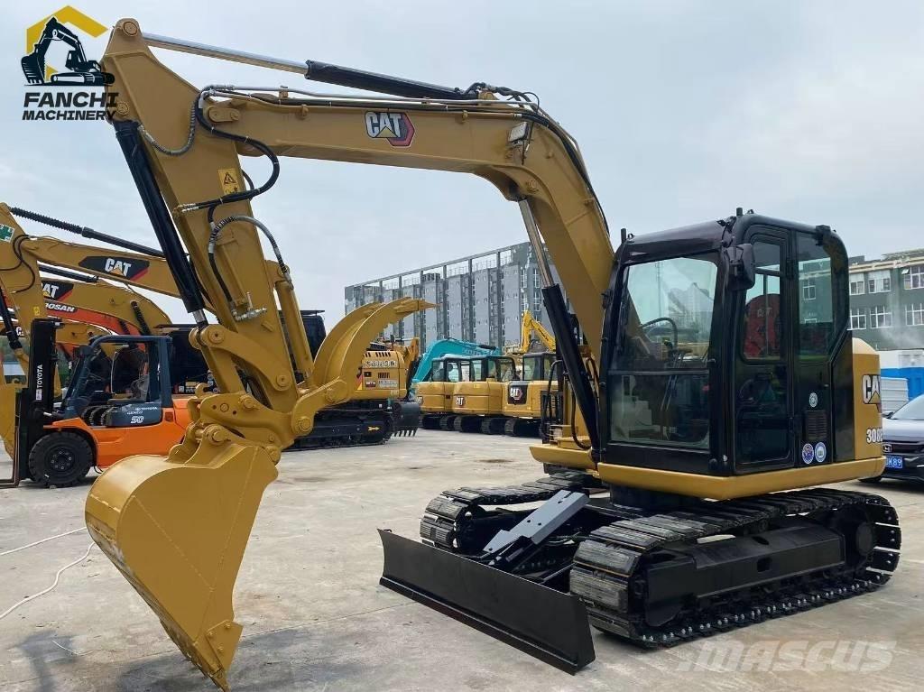 CAT 308 Pelle sur chenilles
