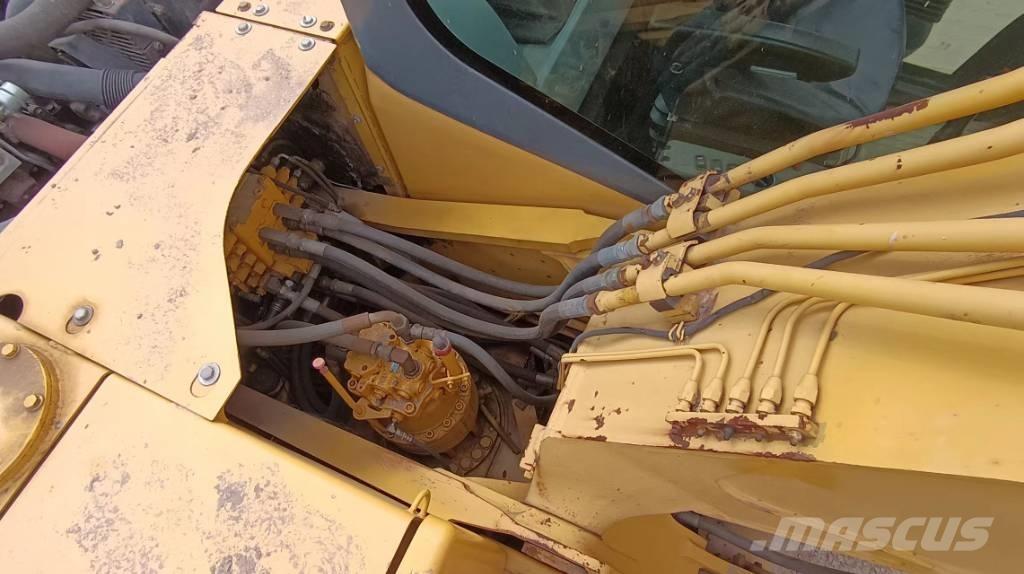 Komatsu PC 160 LC-7 Pelle sur chenilles