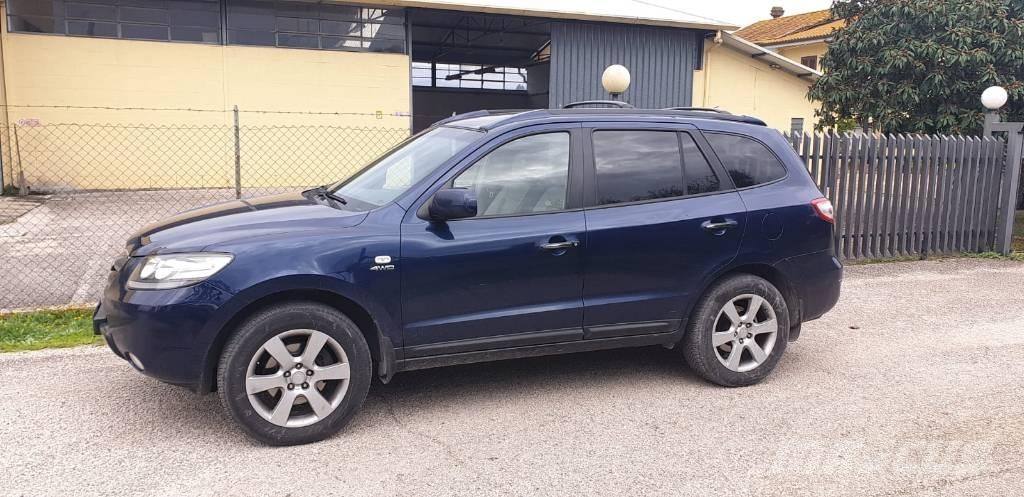 Hyundai SANTA FE Voiture