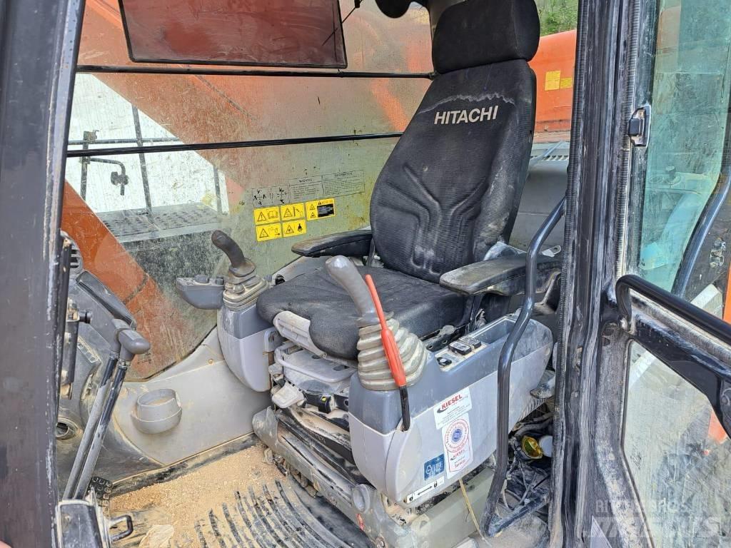 Hitachi ZX670ICH-5B Pelle sur chenilles