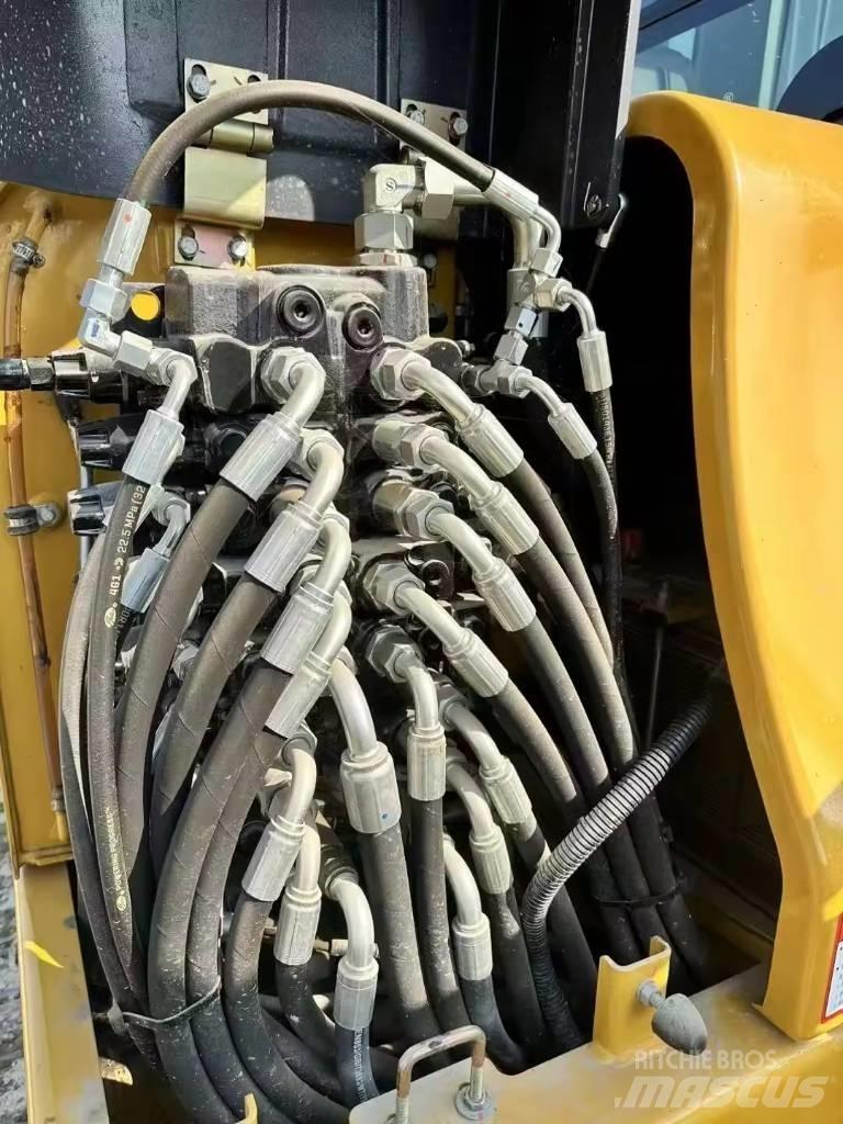 XCMG XE 60 DA Pelle sur chenilles