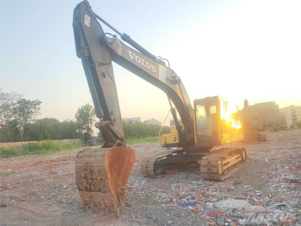Volvo EC 210 B LC Pelle sur chenilles