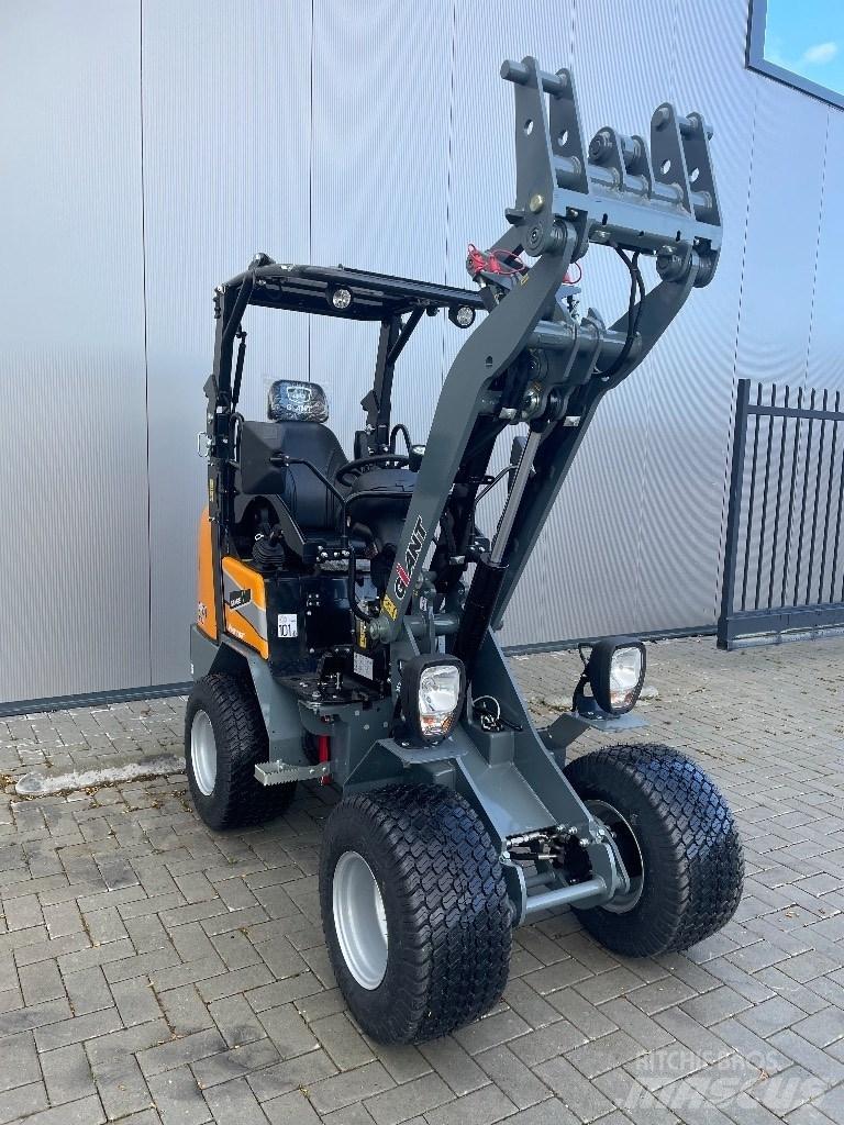 GiANT G1500 X-tra Chargeuse multifonction