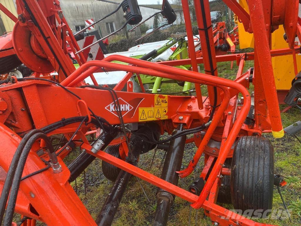 Kuhn GF8702 Rateau faneur