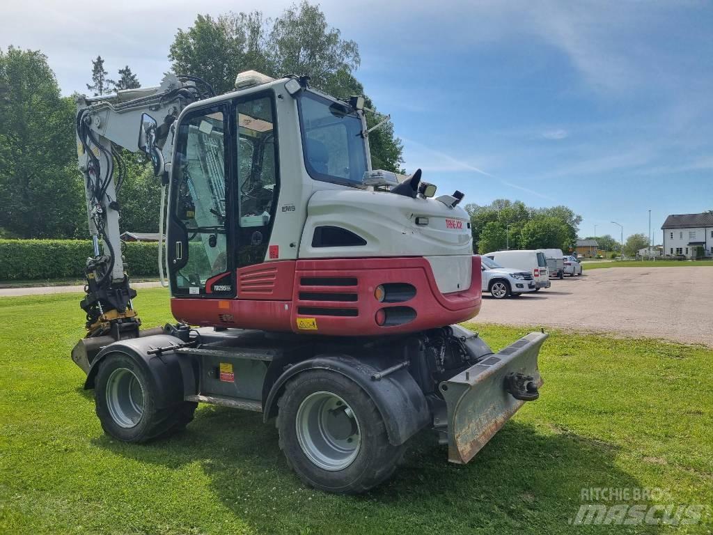 Take-Job 295W-4 Pelle sur pneus