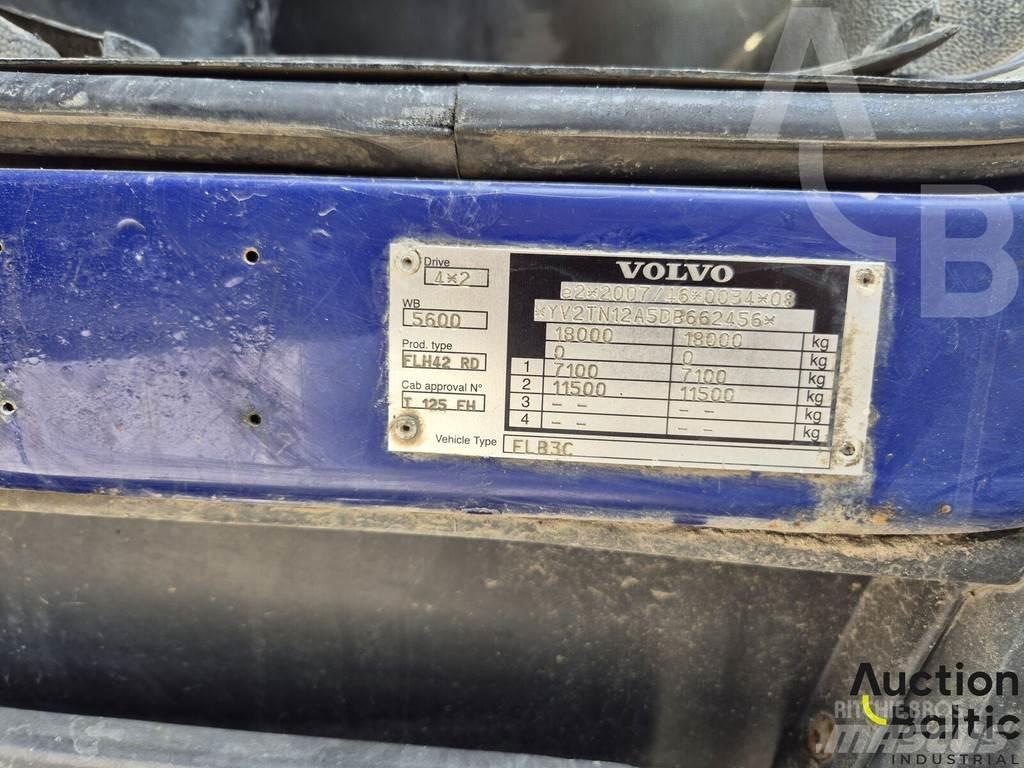Volvo FL240 Camion Fourgon