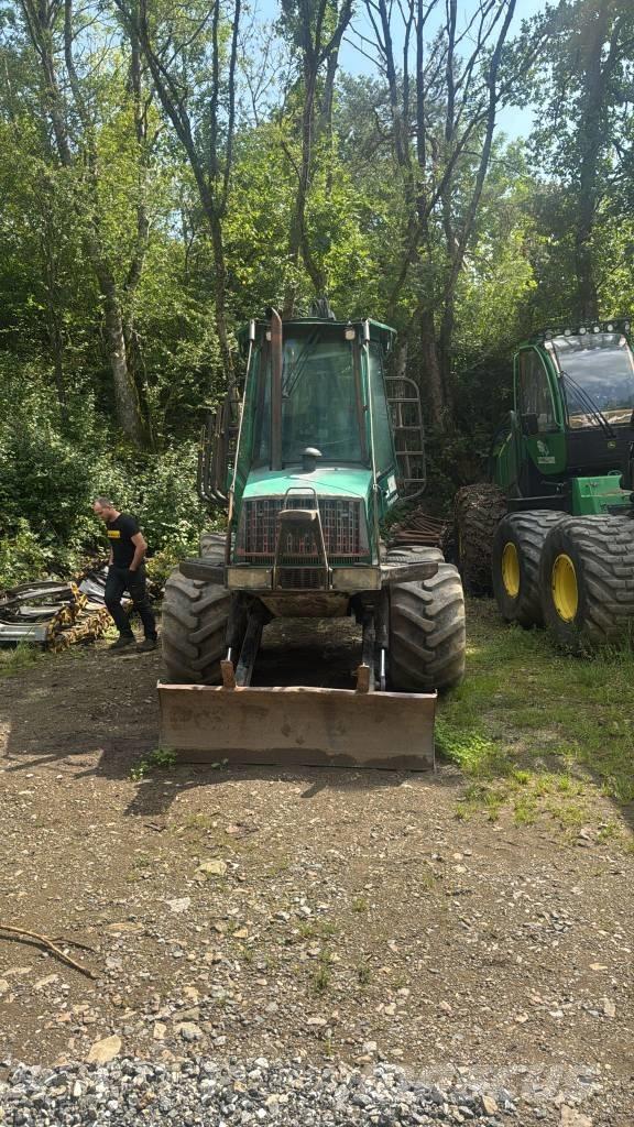 Timberjack 810 B Porteur