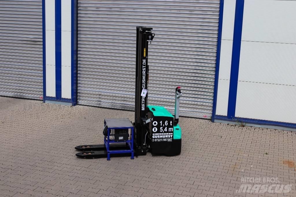 Mitsubishi SBP16N2I Gerbeur accompagnant