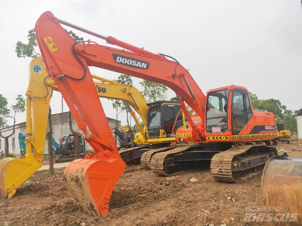 Doosan DH220LC-7 Pelle sur chenilles