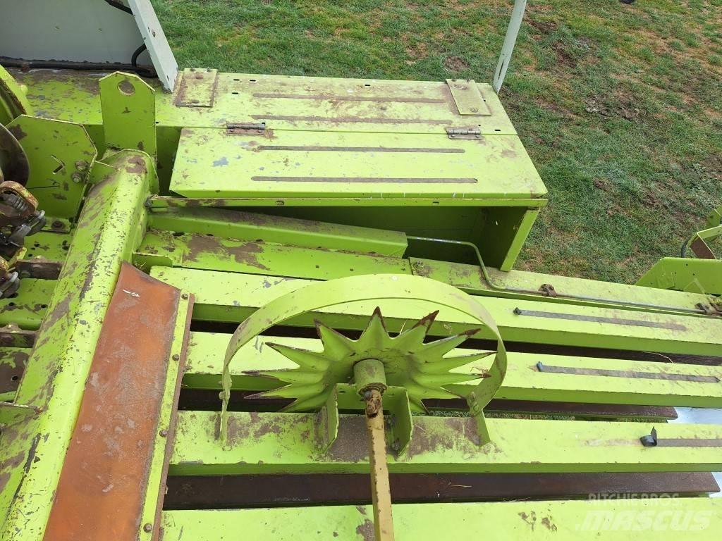 CLAAS Quadrant 1200 Presse cubique