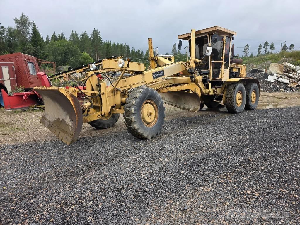 Nordverk NV 161 Niveleuse