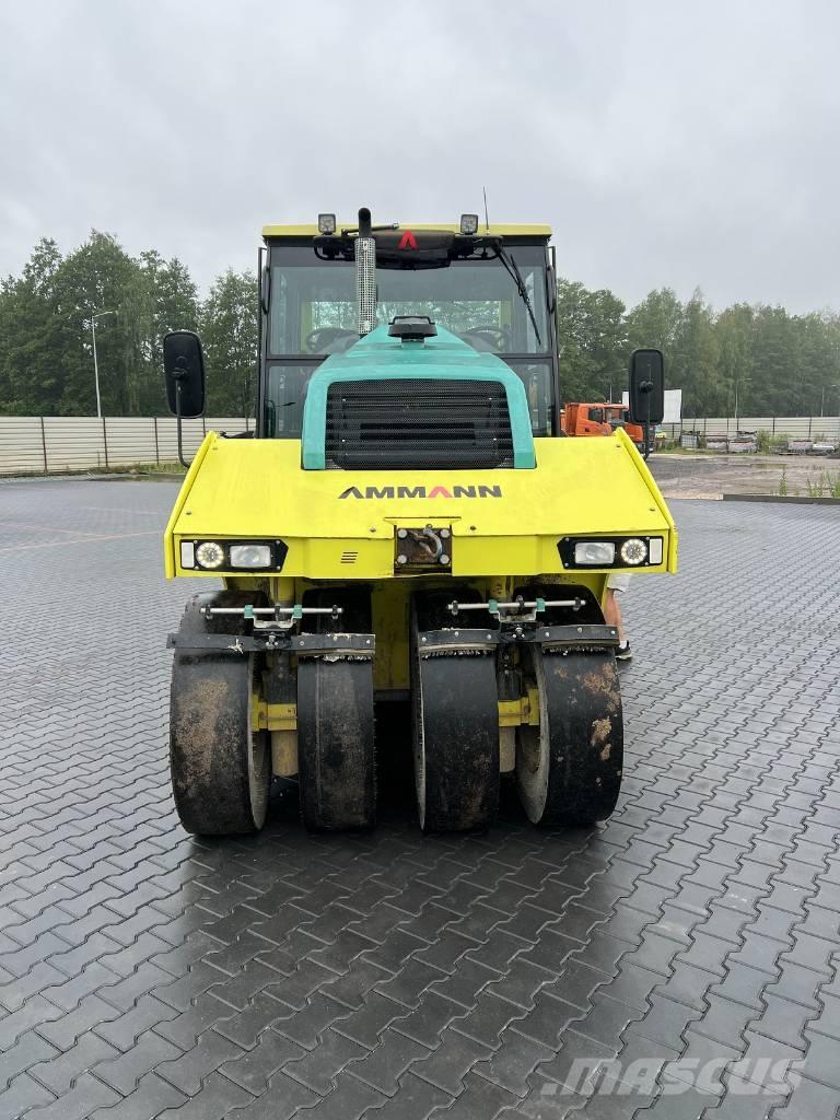 Ammann ARP 240 Rouleaux à pneumatiques