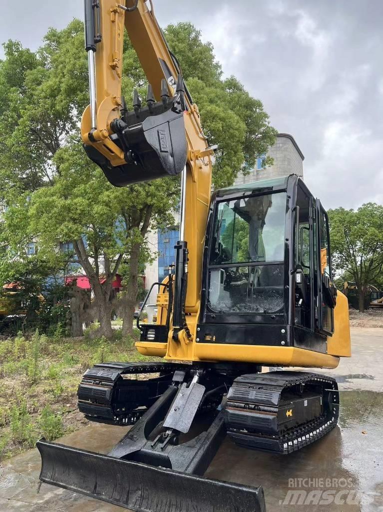 CAT 305.5 Mini pelle < 7t