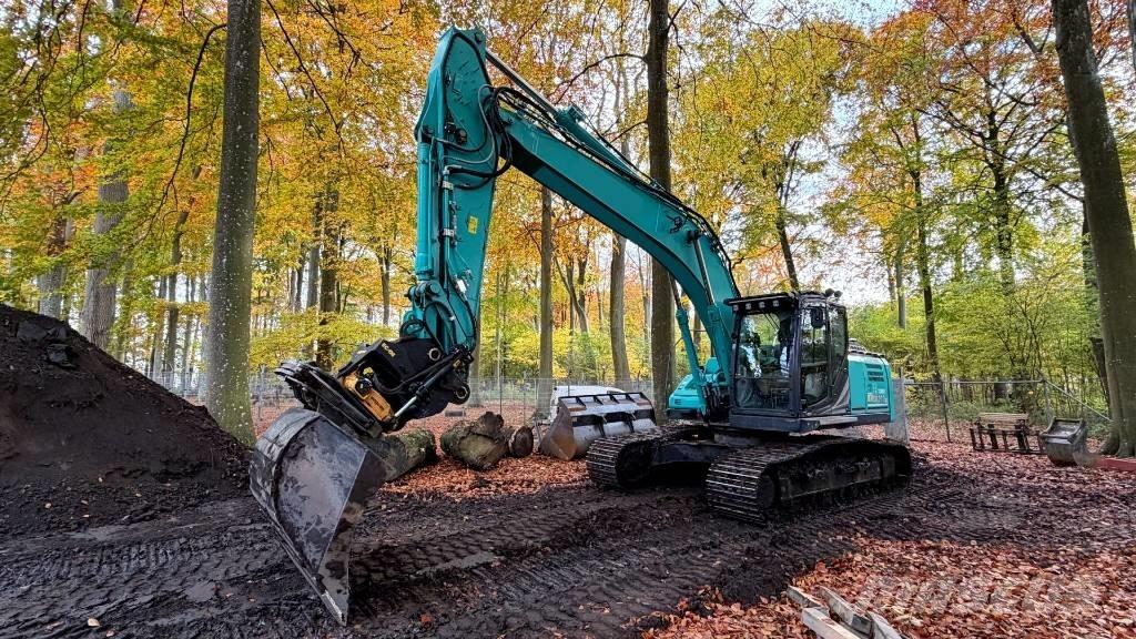 Kobelco SK 210 LC Pelle sur chenilles