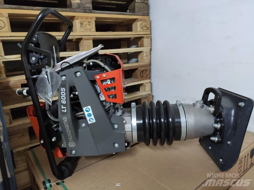 Husqvarna LT 6005 Compacteurs