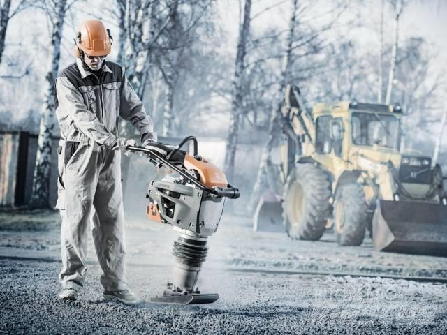 Husqvarna LT 6005 Compacteurs