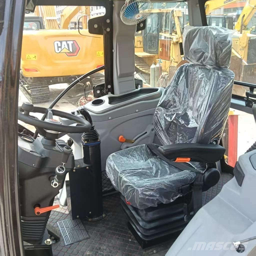 CAT 420 F Tractopelle