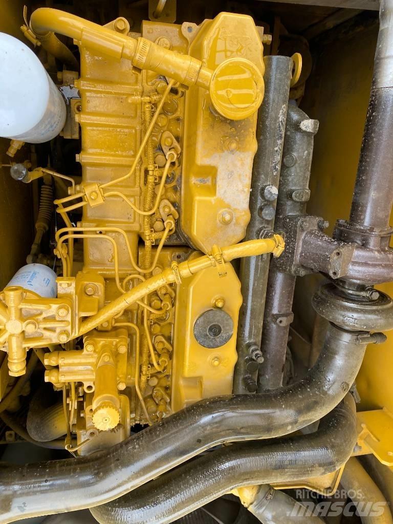 CAT 320 C Pelle sur chenilles