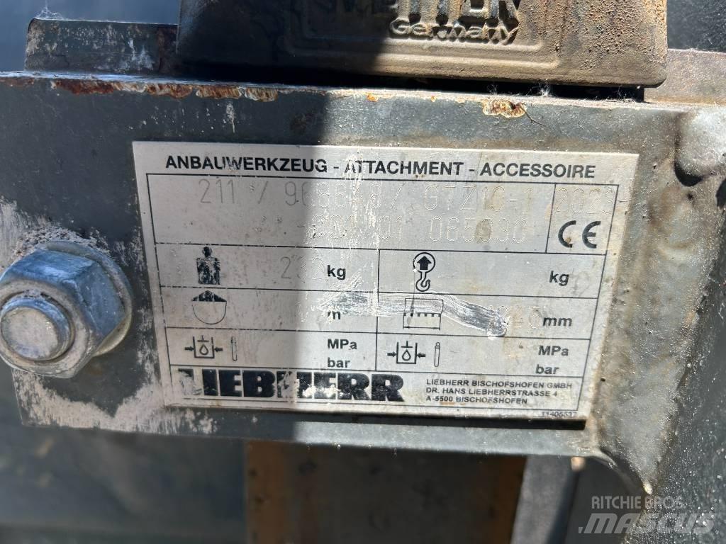 Liebherr L 506 Chargeuse sur pneus