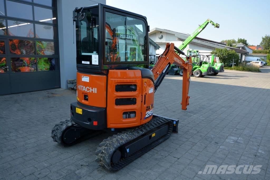 Hitachi ZX 26 U-6 Mini pelle < 7t