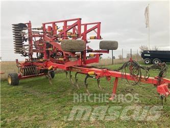 Väderstad Cultus500 Déchaumeur, cultivateur